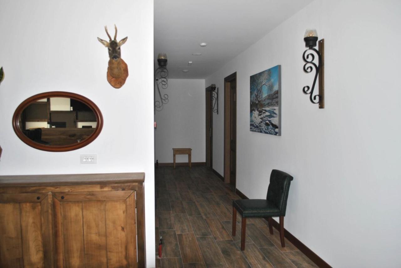 Boutique Vila Fidani Voskopoje Bagian luar foto