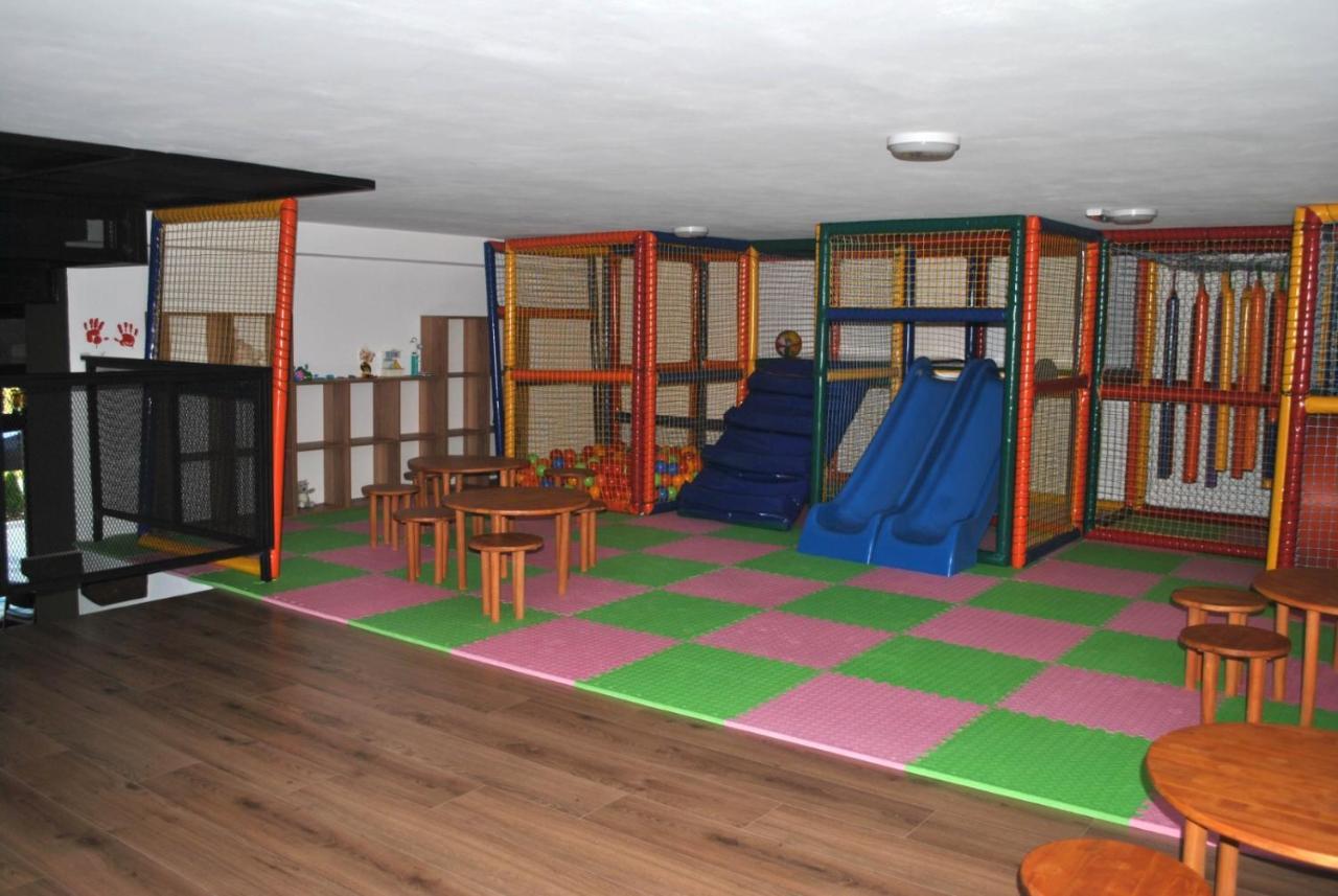 Boutique Vila Fidani Voskopoje Bagian luar foto