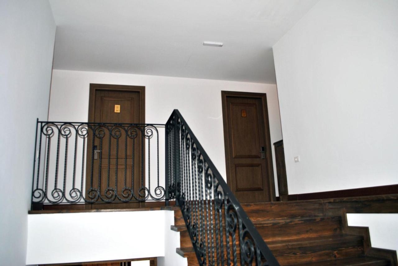 Boutique Vila Fidani Voskopoje Bagian luar foto