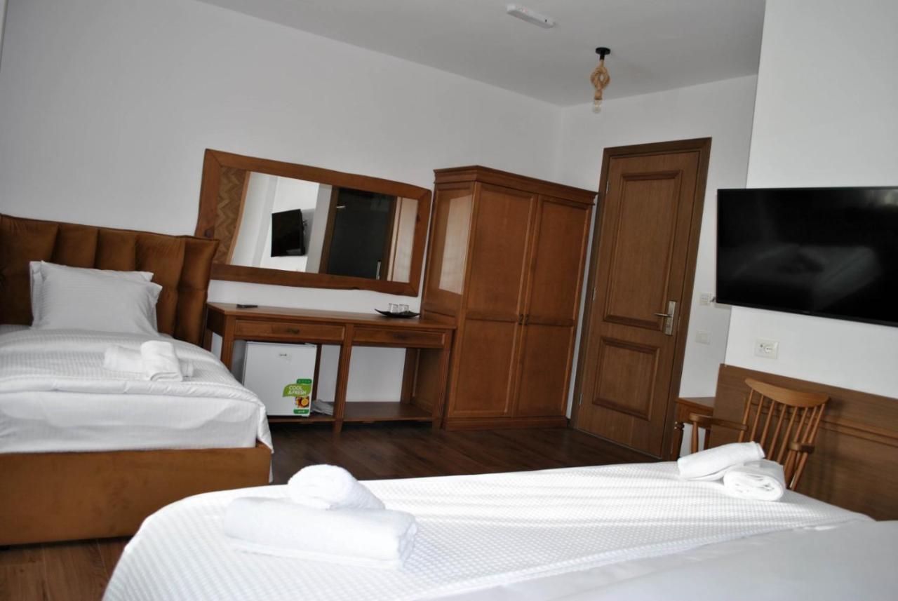 Boutique Vila Fidani Voskopoje Bagian luar foto