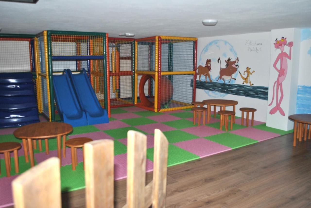 Boutique Vila Fidani Voskopoje Bagian luar foto